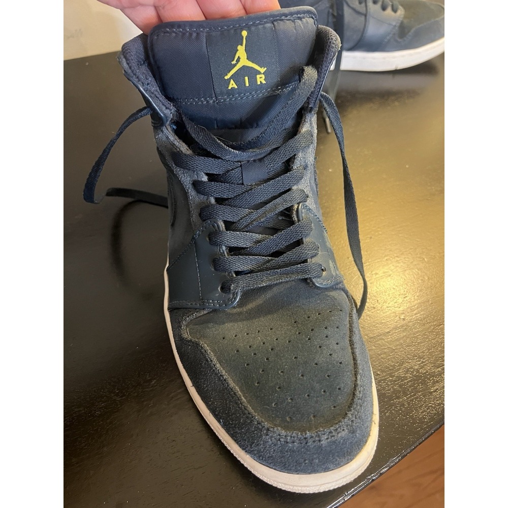 Nike Air Jordan 1 Mid Armory Navy Blue‎ 554724-421 Men's Size 11.5 EUC - Picture 7 of 14